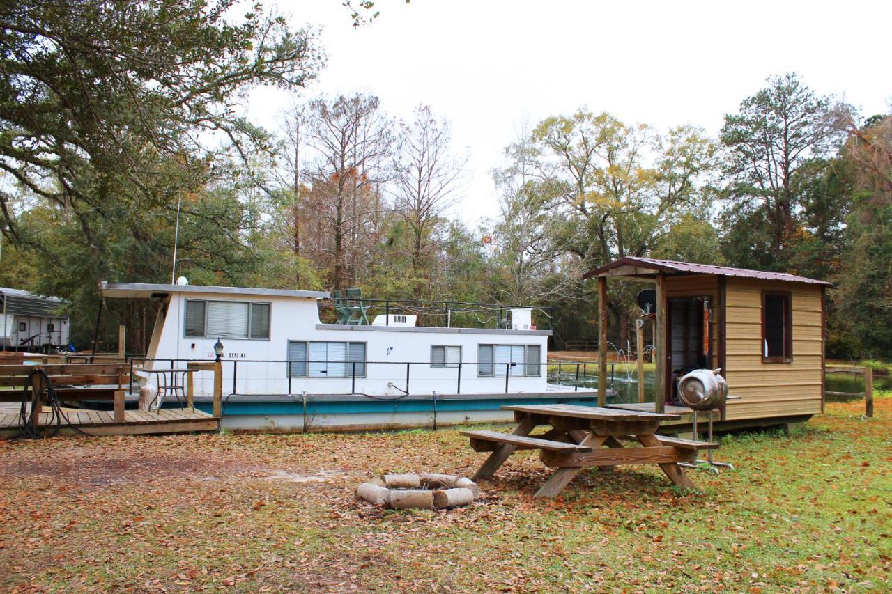 Berry Creek Cabins Hotel Isabel Buitenkant foto