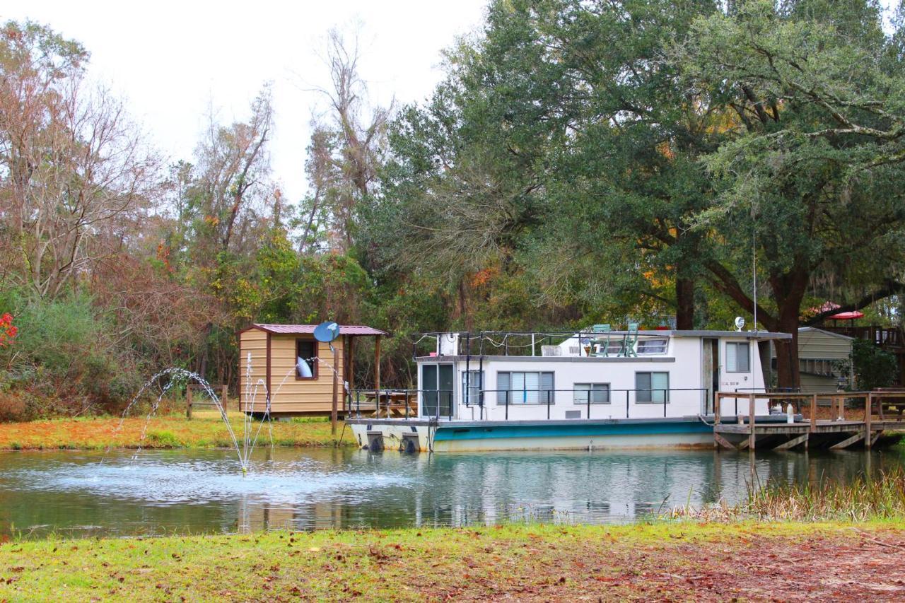 Berry Creek Cabins Hotel Isabel Buitenkant foto
